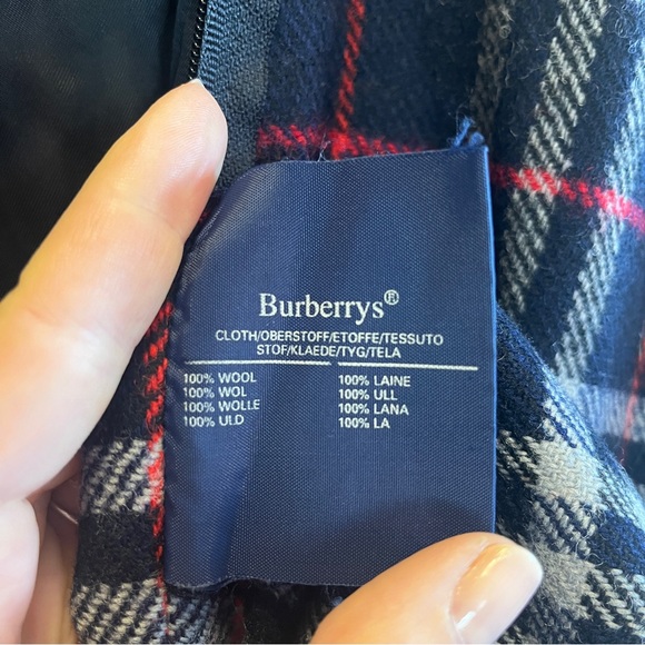 Vintage Burberry Trench Coat - Picture 8 of 10